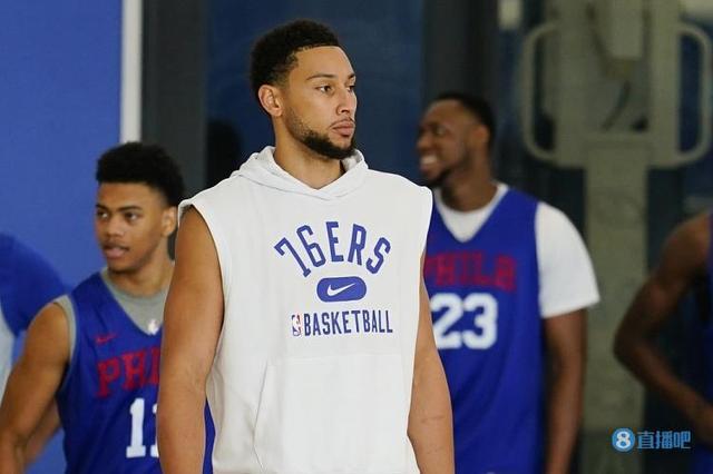 水晶宫已决定明夏出售沃顿，曼联进欧冠才有竞争力！经纪人揭秘计划（经纪人透露：水晶宫铁心明夏出售沃顿，曼联须进欧冠方具竞争力）