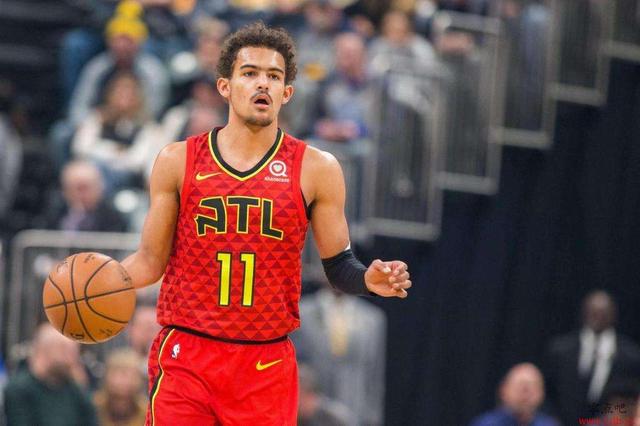 意甲：尤文2-1小胜佛罗伦萨（意甲战报：尤文2-1险胜佛罗伦萨）