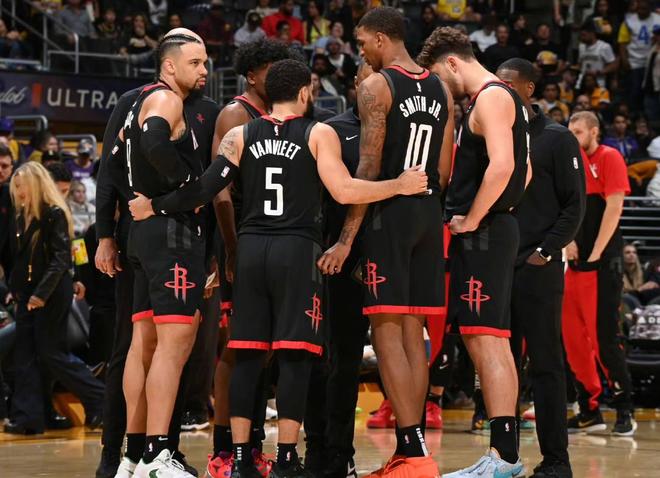 今天是北京时间2025年12月08日星期一,欢迎收看早报！（北京时间2025年12月08日（周一）今日早报正式开启！）